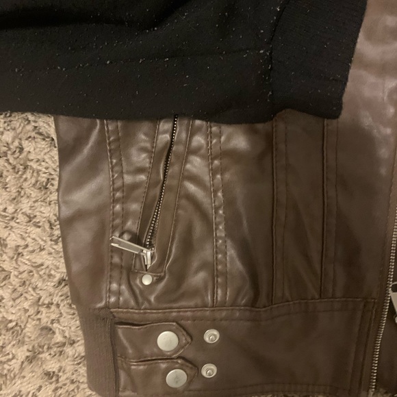 Jacket💕💕💕💕 - Picture 2 of 6